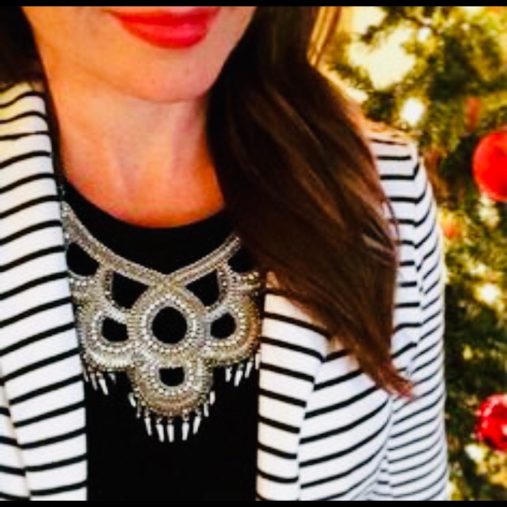 :: ⚔️BOSS⚔️Talulah Silver+Crystal Bib Necklace - Picture 5 of 9